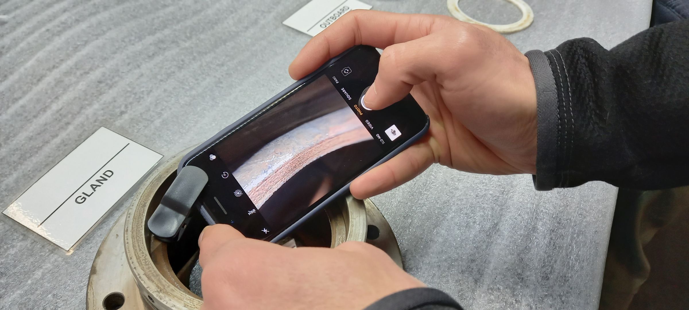 Seal failure 3 Seal failure 3