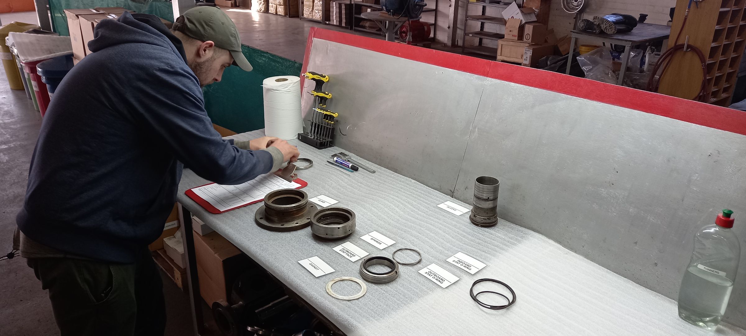 Seal failure 8 Seal failure 8